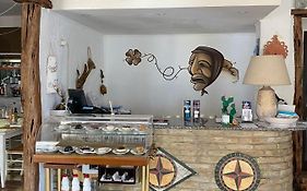 Green Gallery Hotel And Restaurant